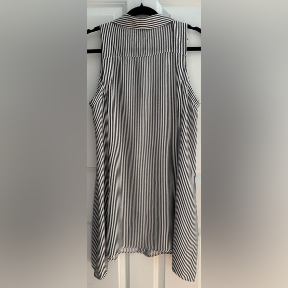 Neiman Marcus Black & White Striped Sleeveless Button Front Midi Dress Size L - Picture 2 of 2